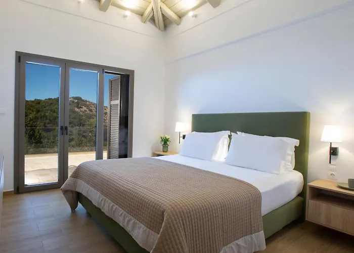 Vila Vv Luxury Kathisma Beach