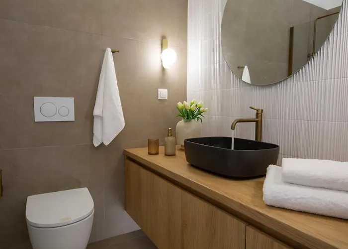 Vv Luxury Kathisma Beach